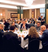 ALMUERZO NOTARIOS Y REGISTRADORES